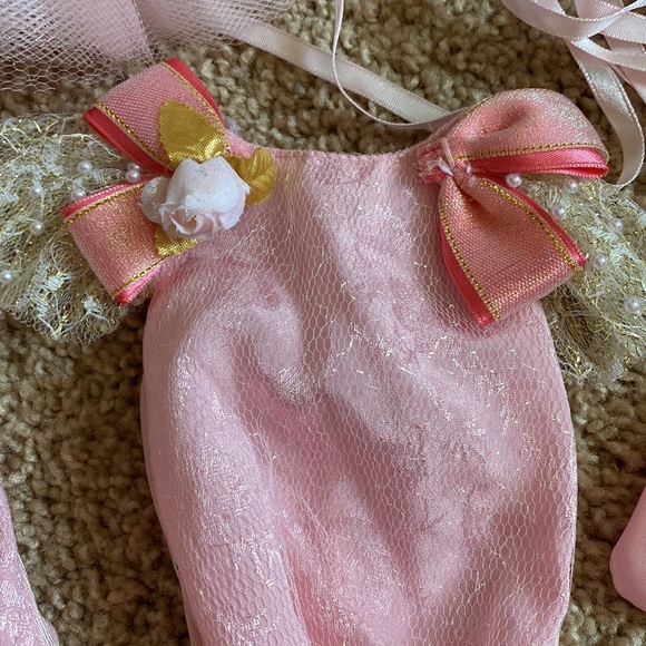 Magic Attic Dolls and Accessories - Picture 5 of 17